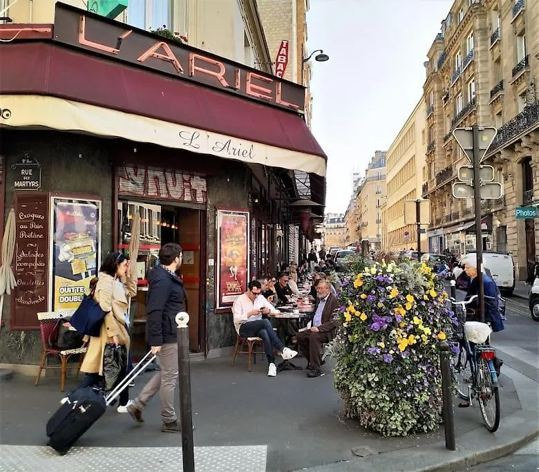 Paris 9E, Rue Des Martyrs, Appart Calme & Lumineux Apartment